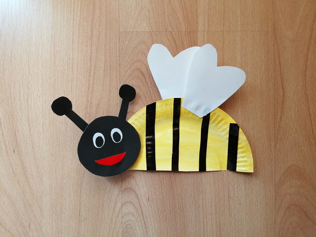 Pszczoła - praca plastyczna z wykorzystaniem talerzyka
