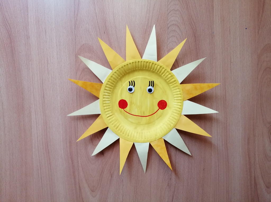 Słońce - praca plastyczna z wykorzystaniem talerzyka papierowego