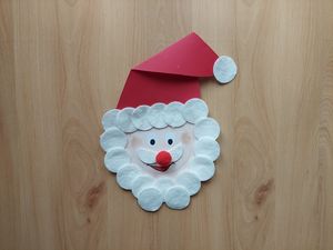 Mikołaj - praca plastyczna z wykorzystaniem talerzyka papierowego