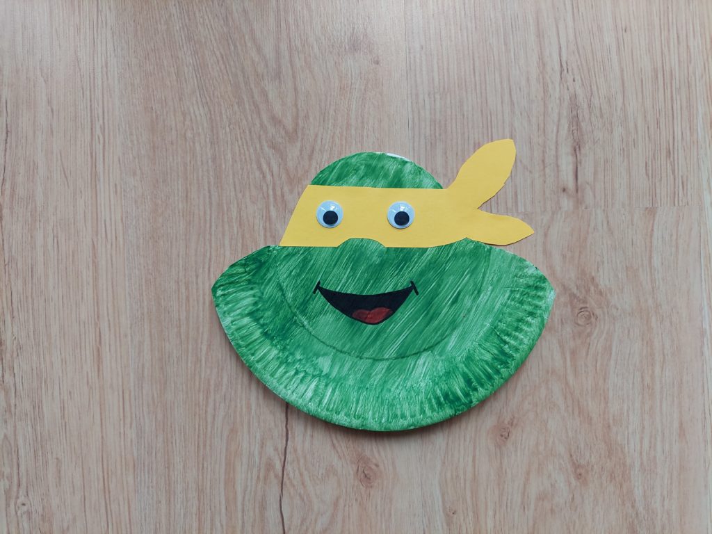 Żółw Ninja - praca plastyczna z wykorzystaniem talerzyka papierowego